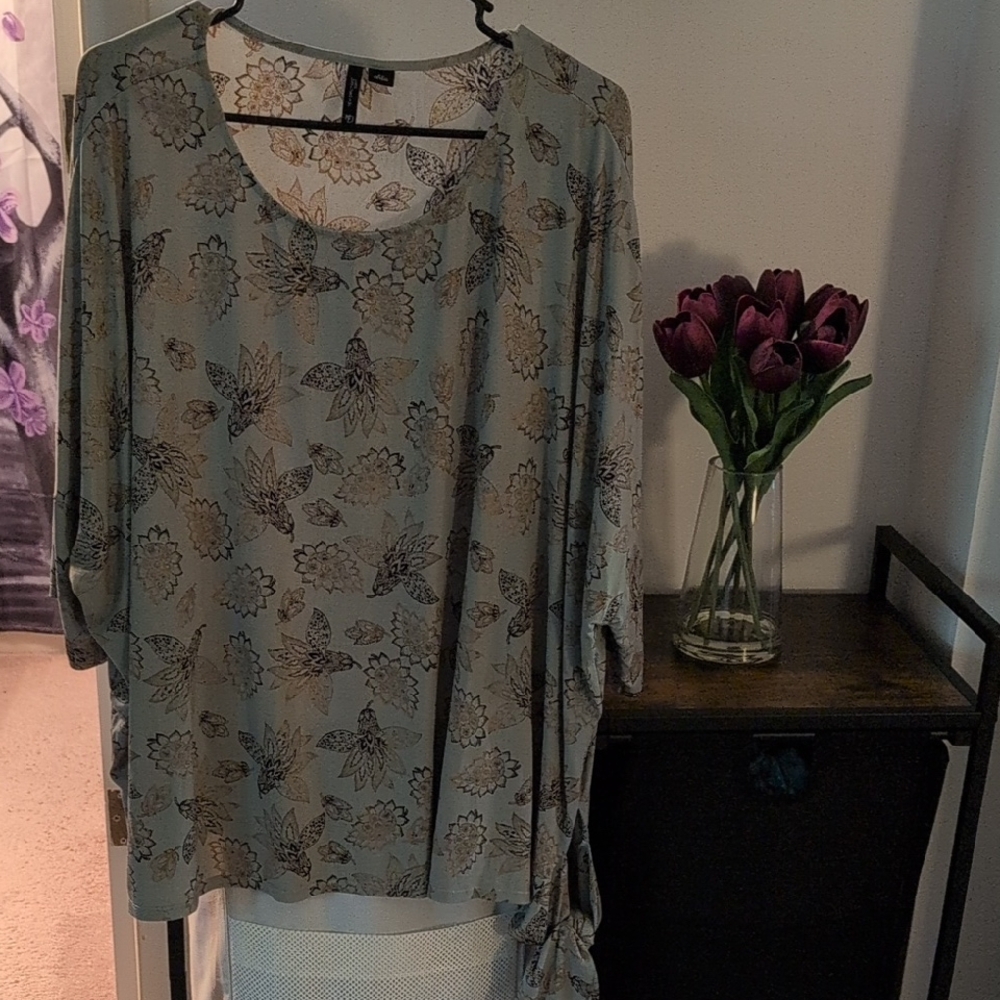 New Directions Floral Blouse - Green and Gold